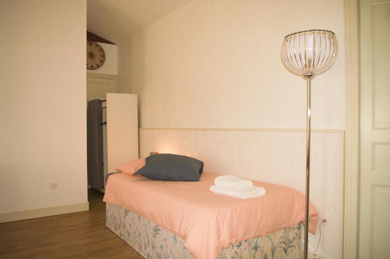Entre Pierre Et Bois Appartement Saint-Savinien Buitenkant foto
